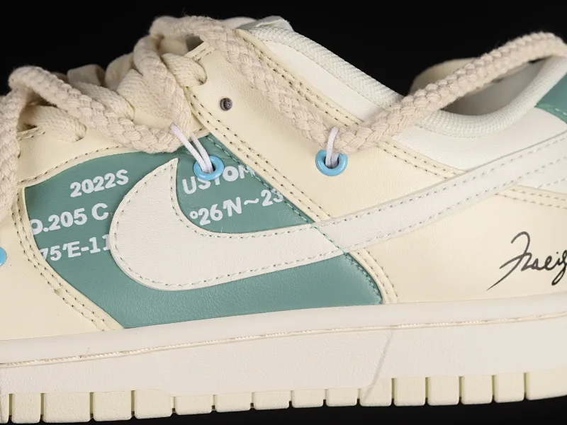 All Categories Nk SB Dunk Series Nk SB Dunk Low Low-top Sneakers Nk Dunk Low ESS "Coconut Milk" Beige Customized version of deconstructed strappy dip-dyed casual sneakers DJ6188-100
